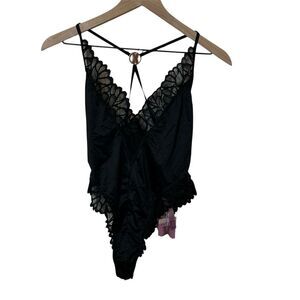 NWT Savage X Fenty Not Sorry Black Floral Scalloped Lace Teddy Lingerie M